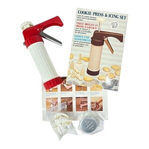 New Vintage Cookie Press Icing Set 12 Discs 8 Tips Pastry Cake Decorating